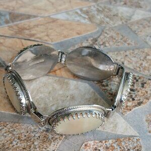 Vintage Whiting & Davis Silver Tone Mother of Pearl 7-Inch Bracelet